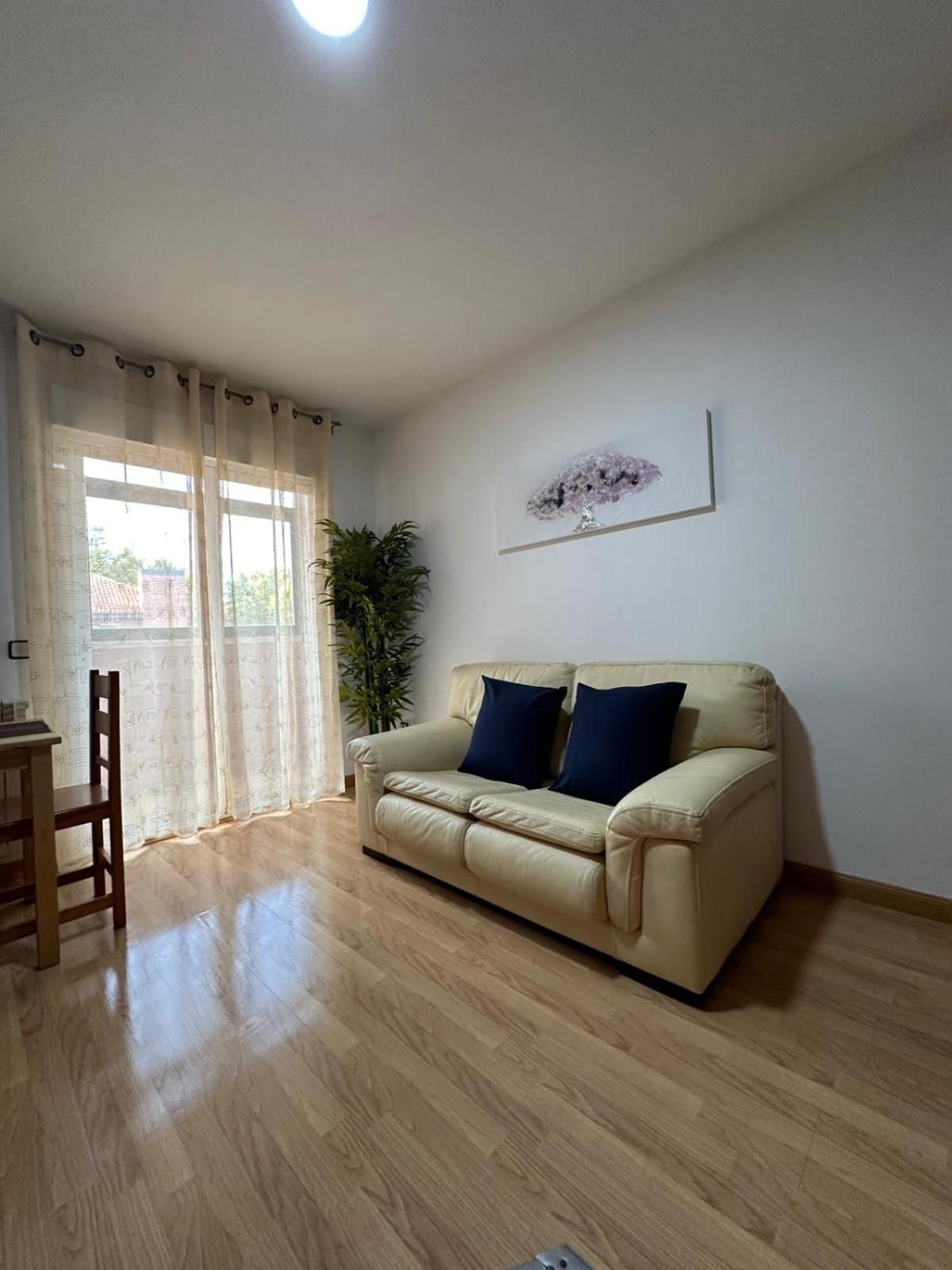 Cruz25 Apartment Alcala de Henares Exterior photo